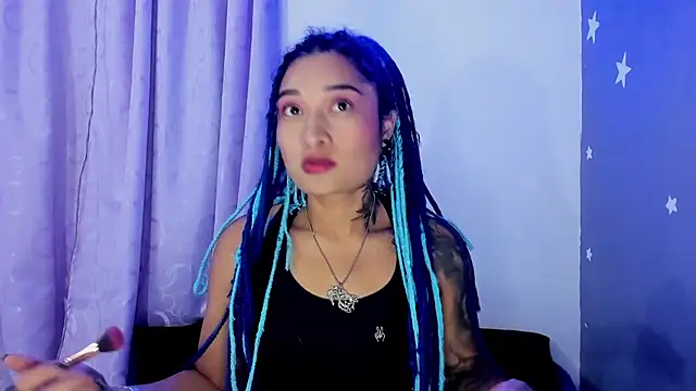 Snapshot of Eva_Lee_ chatting on 14, 12, 2024 Eva Lee online show from 14, 12, 2024