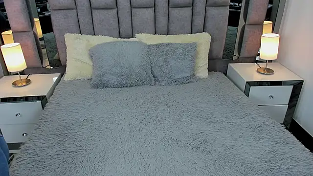 Snapshot of EMMAHILL1 chatting on 22, 3, 2025 EMMAHILL1 online show from 22, 3, 2025