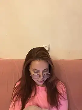 lovebellagrey online show from 22, 12, 2025