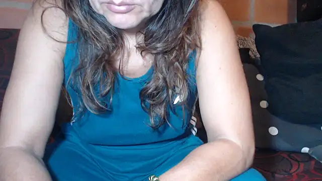 DevoraAmateur online show from 9, 7, 2026