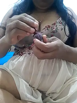 chubby wife online show from 10, 2, 2025