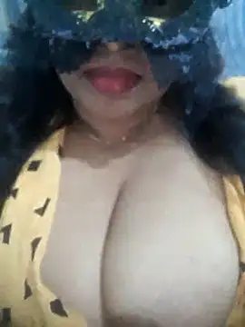 chubby wife online show from 5, 6, 2026