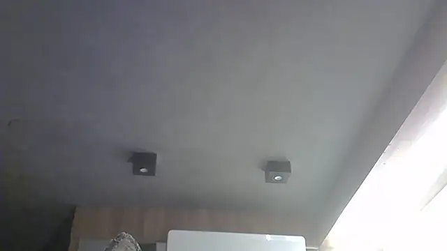 Skinny-Kitten online show from 15, 12, 2025