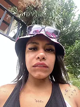 Snapshot of ATENEA_SEXXXY chatting on 29, 11, 2025 ATENEA SEXXXY online show from 29, 11, 2025