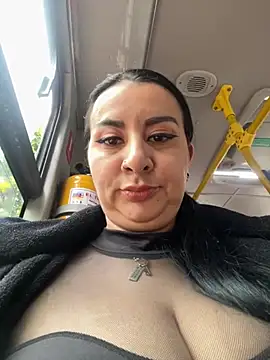 Snapshot of Abril_Luv chatting on 21, 3, 2025 Abril Luv online show from 21, 3, 2025