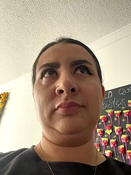 Snapshot of Abril_Luv chatting on 12, 9, 2025 Abril Luv online show from 12, 9, 2025