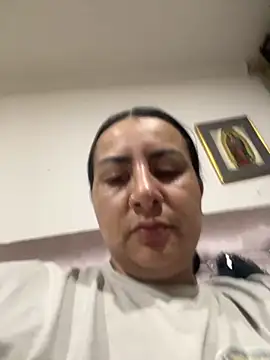 Snapshot of Abril_Luv chatting on 13, 9, 2025 Abril Luv online show from 13, 9, 2025