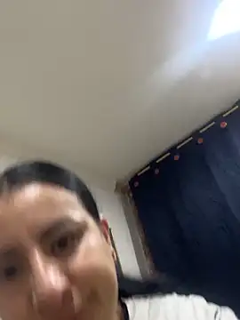 Snapshot of Abril_Luv chatting on 23, 9, 2025 Abril Luv online show from 23, 9, 2025