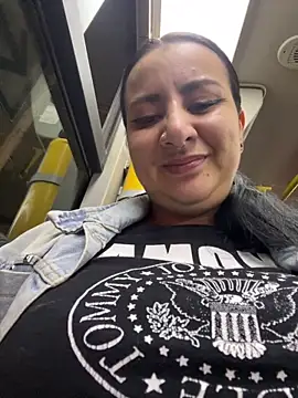 Snapshot of Abril_Luv chatting on 25, 9, 2025 Abril Luv online show from 25, 9, 2025