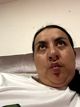 Snapshot of Abril_Luv chatting on 10, 1, 2026 Abril Luv online show from 10, 1, 2026