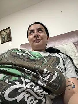 Snapshot of Abril_Luv chatting on 13, 1, 2026 Abril Luv online show from 13, 1, 2026