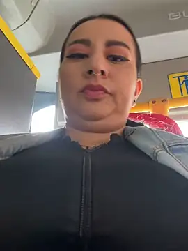 Snapshot of Abril_Luv chatting on 12, 2, 2026 Abril Luv online show from 12, 2, 2026