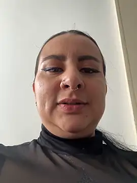 Snapshot of Abril_Luv chatting on 17, 2, 2026 Abril Luv online show from 17, 2, 2026