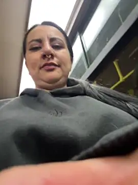 Snapshot of Abril_Luv chatting on 20, 2, 2026 Abril Luv online show from 20, 2, 2026