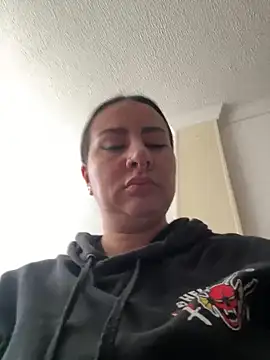 Snapshot of Abril_Luv chatting on 26, 2, 2026 Abril Luv online show from 26, 2, 2026