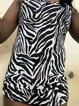 Snapshot of Femcrossy chatting on 4, 2, 2025 Femcrossy online show from 4, 2, 2025