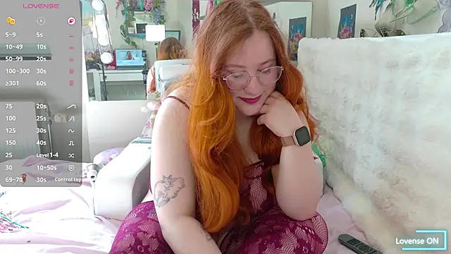 FluffyRainbowKity online show from 14, 6, 2026