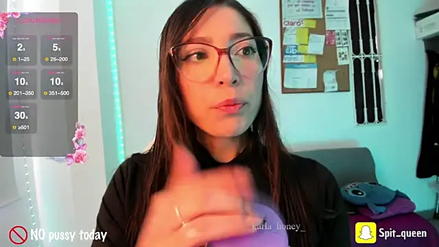 Spit queen online show from 6, 7, 2026