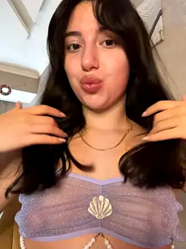 Snapshot of Tasty_Nora chatting on 13, 11, 2025 Tasty Nora online show from 13, 11, 2025