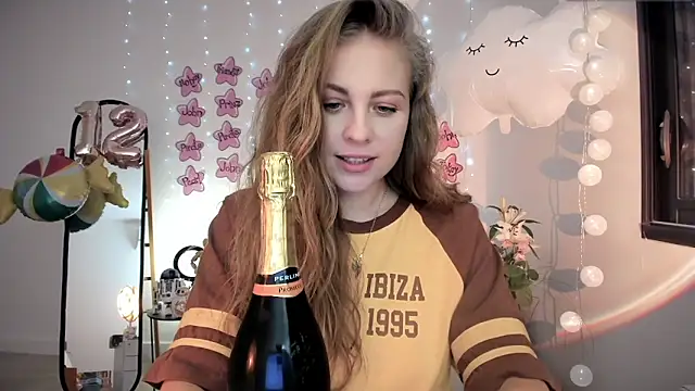 Snapshot of ImKeira chatting on 17, 6, 2026 ImKeira online show from 17, 6, 2026