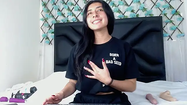 EmmaWilliamss online show from 1, 12, 2025