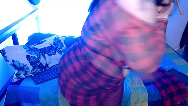 Snapshot of VampGirl1 chatting on 18, 12, 2025 VampGirl1 online show from 18, 12, 2025