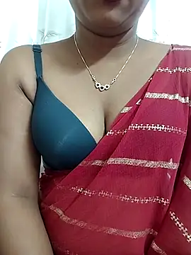 Snapshot of ANGE-MOU chatting on 23, 12, 2025 ANGE-MOU online show from 23, 12, 2025