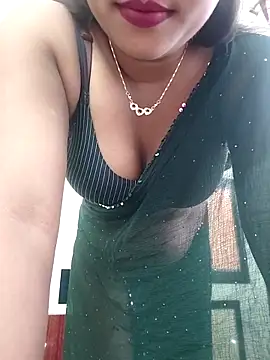 Snapshot of ANGE-MOU chatting on 3, 2, 2026 ANGE-MOU online show from 3, 2, 2026