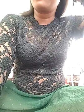 Snapshot of ANGE-MOU chatting on 13, 2, 2026 ANGE-MOU online show from 13, 2, 2026