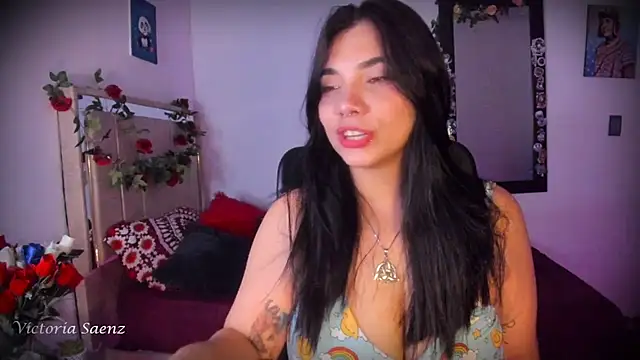 victoriaasaenz  online show from 18, 6, 2026
