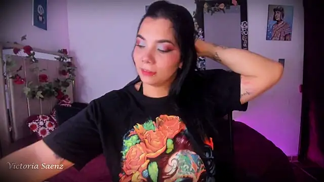 victoriaasaenz  online show from 28, 6, 2026