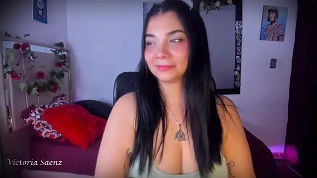 victoriaasaenz  online show from 1, 7, 2026