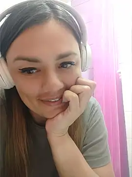 Snapshot of KrissSexi chatting on 13, 7, 2026 KrissSexi online show from 13, 7, 2026