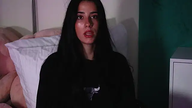 Snapshot of AmeliaJune chatting on 12, 6, 2026 AmeliaJune online show from 12, 6, 2026