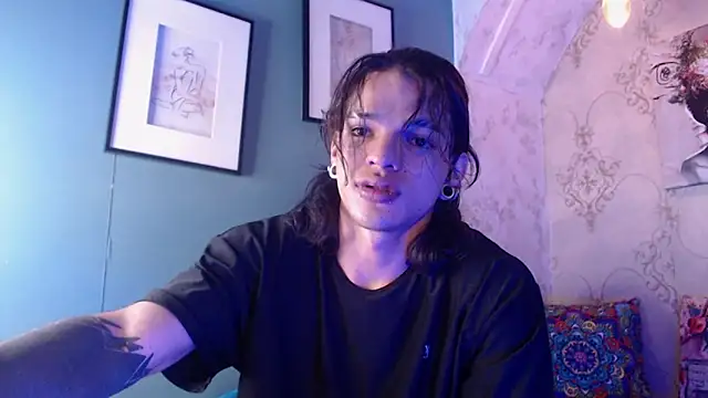 Snapshot of AlbertBernal69 chatting on 17, 10, 2025 AlbertBernal69 online show from 17, 10, 2025