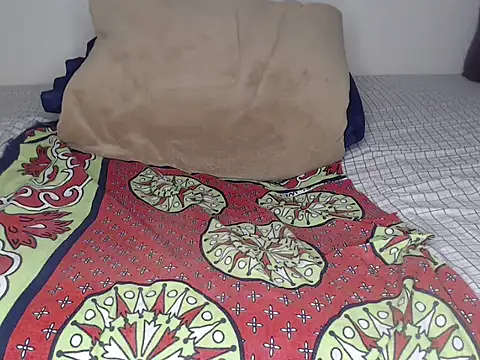 Snapshot of judyshinel20 chatting on 11, 10, 2025 judyshinel20 online show from 11, 10, 2025