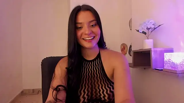 Snapshot of Lolitah__69 chatting on 15, 9, 2025 Lolitah  69 online show from 15, 9, 2025