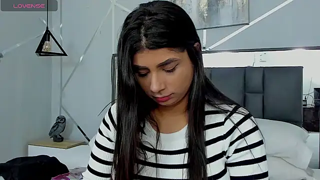 ZiaCalifa online show from 22, 3, 2025