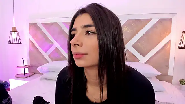 ZiaCalifa online show from 9, 7, 2026