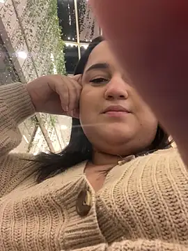 MinaBoss online show from 10, 4, 2026