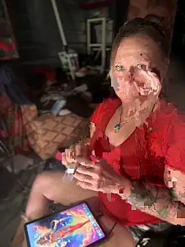 Snapshot of SummerBlueMoon chatting on 27, 10, 2025 SummerBlueMoon online show from 27, 10, 2025