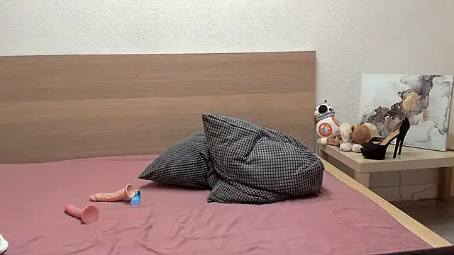 ZoeKhalifa online show from 8, 10, 2025