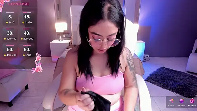 kim thompson 1 online show from 7, 1, 2025