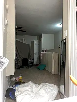 Snapshot of SlimBeenBadd1981 chatting on 2, 12, 2025 SlimBeenBadd1981 online show from 2, 12, 2025