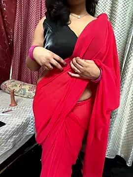 Snapshot of LuscousPussy chatting on 5, 1, 2026 LuscousPussy online show from 5, 1, 2026