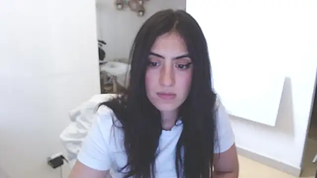 MIYESSI online show from 14, 4, 2026