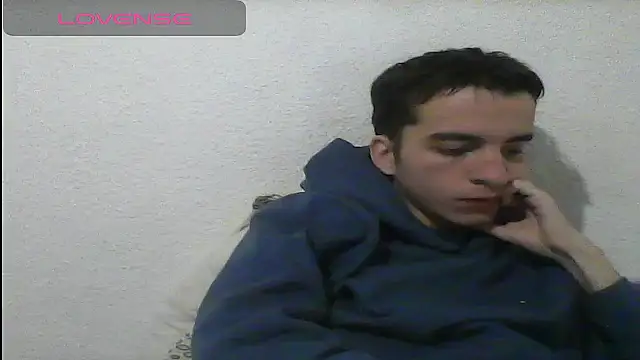 Snapshot of Tombgy07 chatting on 2, 1, 2025 Tombgy07 online show from 2, 1, 2025