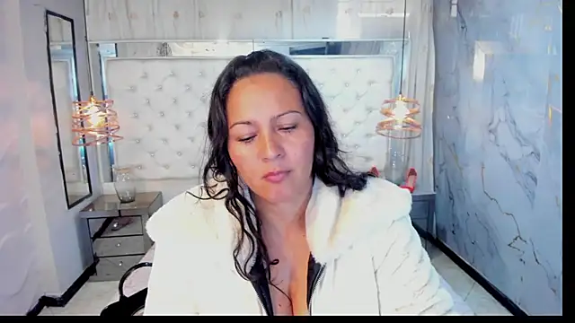 Georgina-Musk online show from 18, 3, 2025