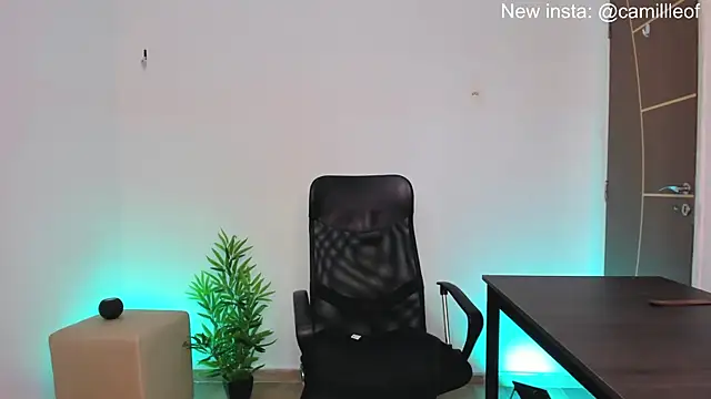 Snapshot of camille-rose chatting on 22, 1, 2025 camille-rose online show from 22, 1, 2025