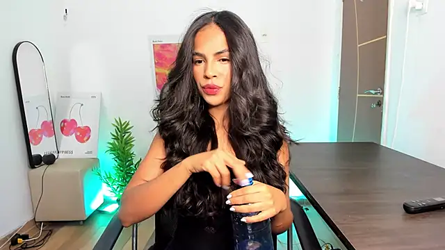 Snapshot of camille-rose chatting on 15, 9, 2025 camille-rose online show from 15, 9, 2025